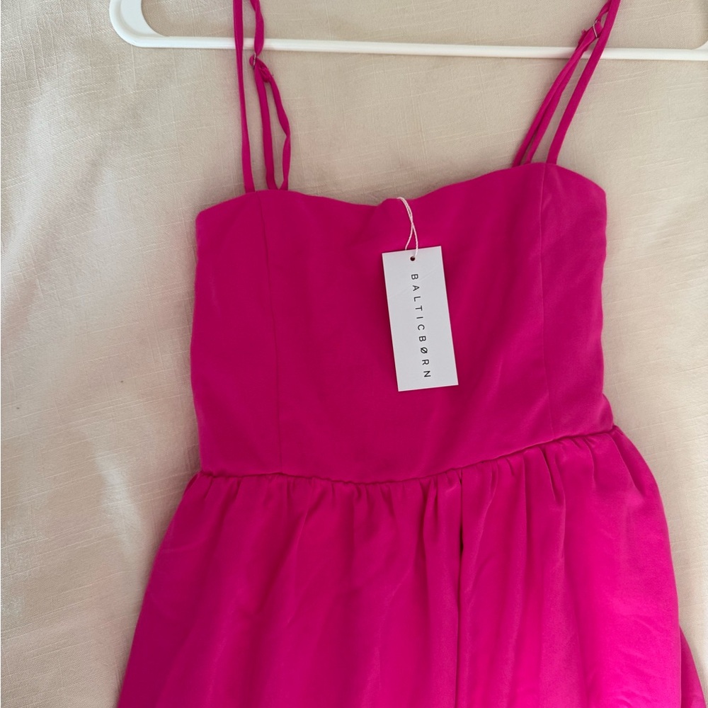 Baltic Born Electric Pink Maxi dress with pockets and adjustable straps - Picture 3 of 4